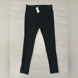 LOFT Womans Pants with Zipper Hem - Size 4P - New With Tags